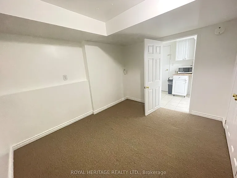 1633 Marshcourt Dr #BASEMENT — Photo 14