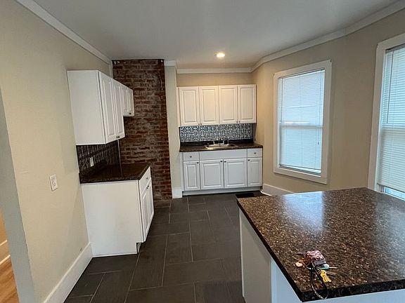 3rd image of 12 Madison St