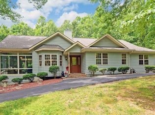 4333 Spring Cove Ln, Young Harris, GA 30582