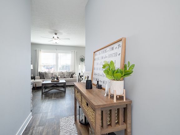 3rd image of 2662 Cherry Blossom Ct
