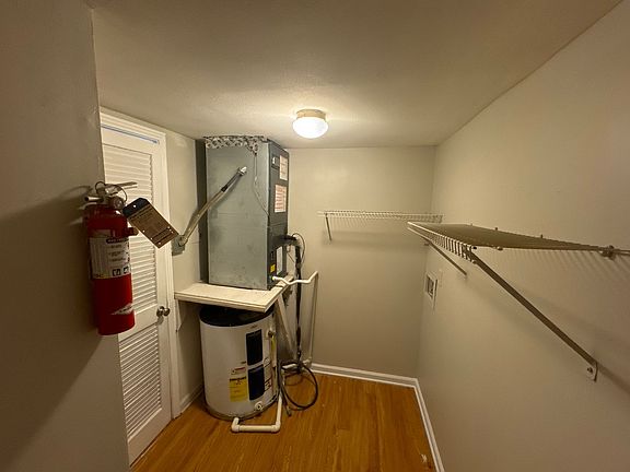 5th image of 1017-1019 Wesleyville St
