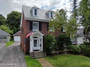 204 S William St, Johnstown, NY 12095