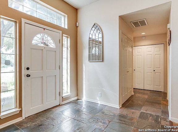 4th image of 1119 Baybrook
