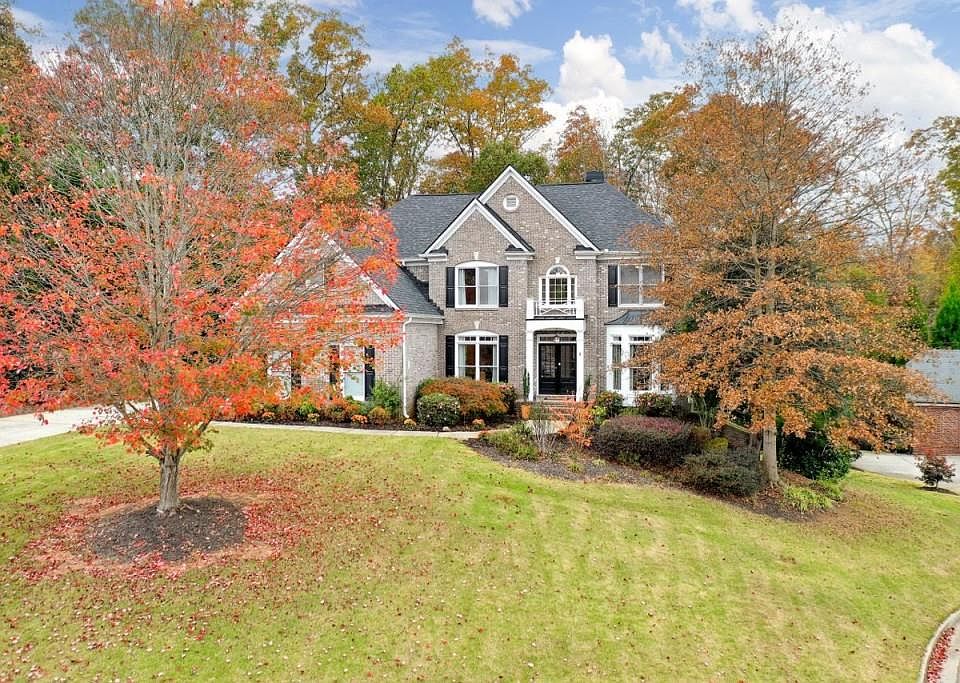 1st image of 403 Laurel Park