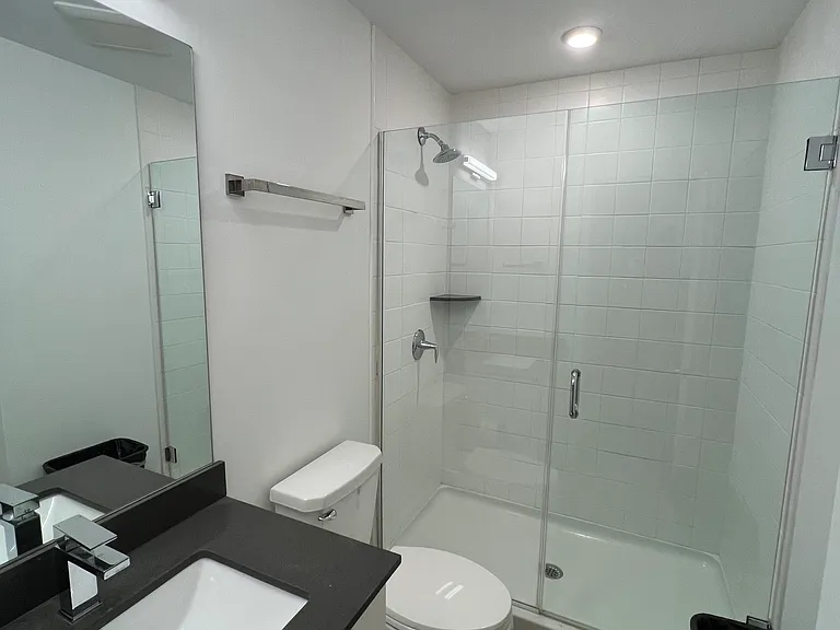 25 Eleanor St #206 — Photo 13