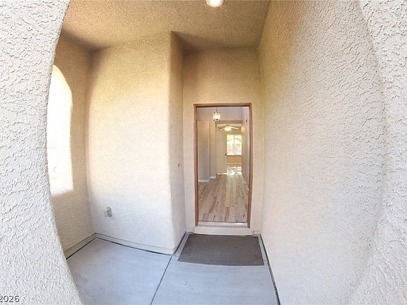 3rd image of 825 Jacobs Ladder Pl