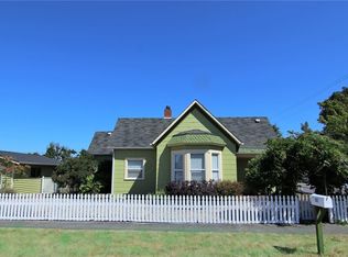 503 W 7th St, Port Angeles, WA 98362