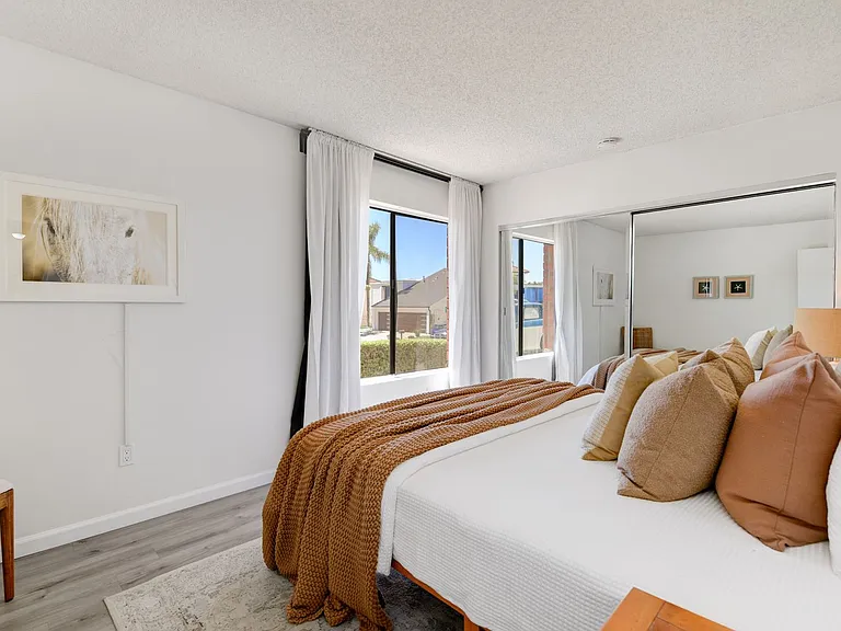 3408 Viewpoint Way — Photo 13