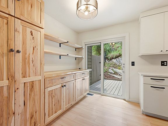 2nd image of 29888 Aspen Ln #1