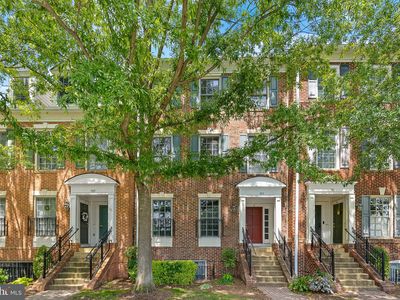 703 Massey Ln #B, Alexandria, VA, 22314
