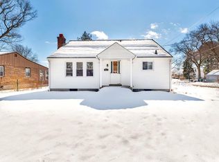 461 Prospect St, Chicopee, MA 01020