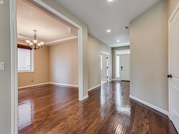 5th image of 4402 NE 118th St