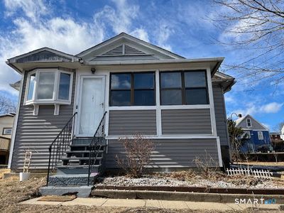 217 Hillcrest Road, Bridgeport, CT, 06606