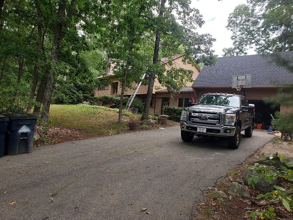 2nd image of 16 Sheldon Road