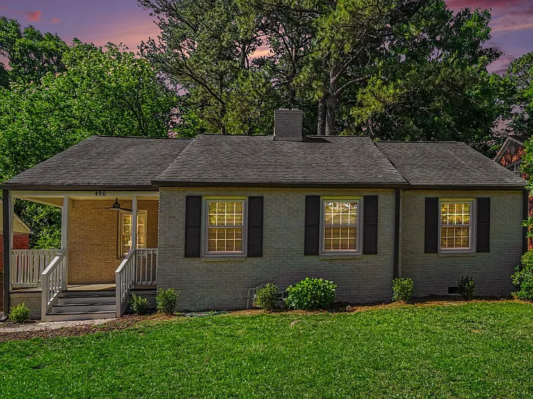 490 Lynnhaven Dr SW — Photo 29
