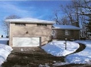 117 Joan Dr, Pittsburgh, PA 15209
