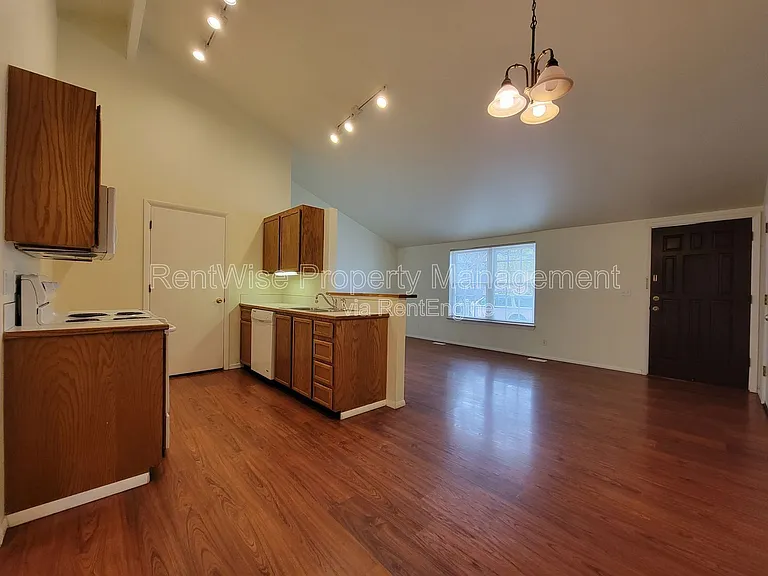 3950 N Cambria Way — Photo 4
