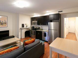 1949 Locust St APT 1F, Philadelphia, PA 19103