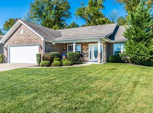 2027 Snyder Dr, Jeffersonville, IN 47130