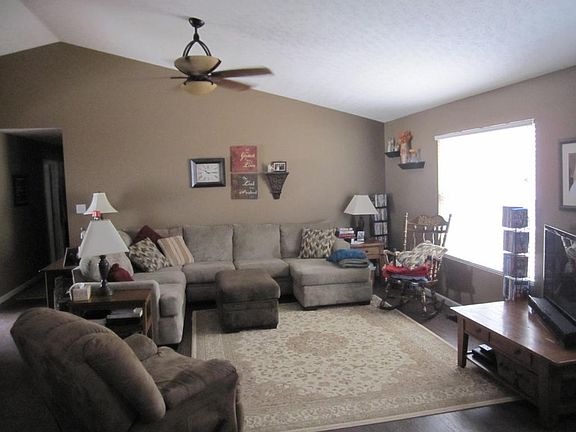 2nd image of 1726 Haley Glenn Ln