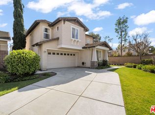 2200 Jeans Ct, Signal Hill, CA 90755