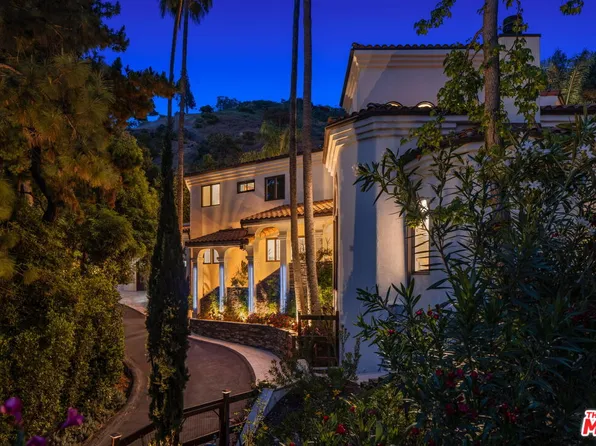 2468 Coldwater Canyon Dr, Beverly Hills, CA 90210