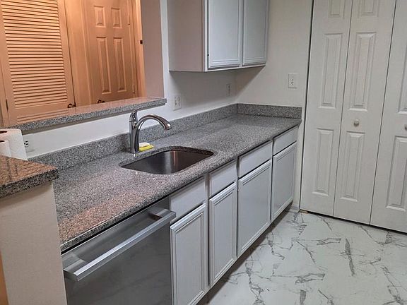 3rd image of 8095 Lacy Dr #202