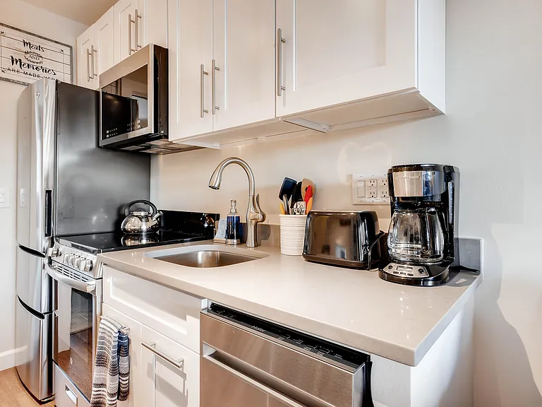 3295 Apres Ski Way #B10 — Photo 7