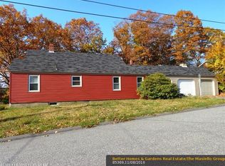50 Elm St, Freeport, ME 04032