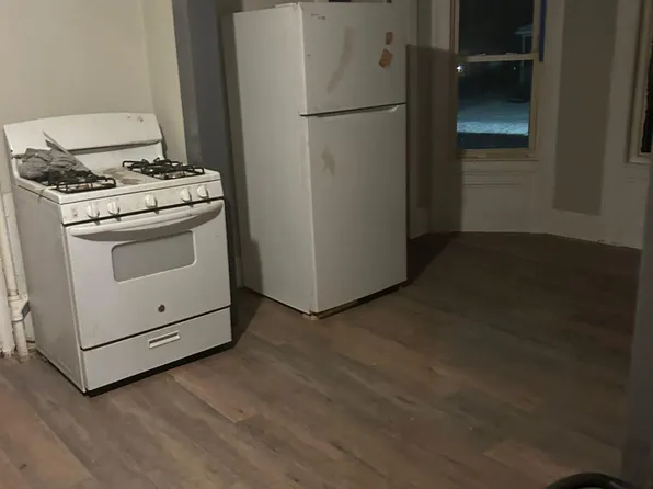 252 W 4th St S, Fulton, NY 13069