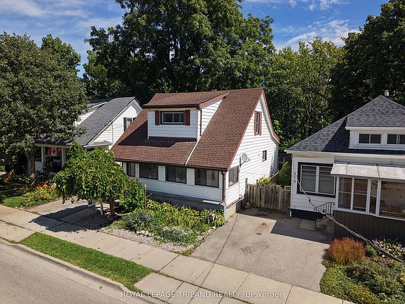 2nd image of 208 Edward St