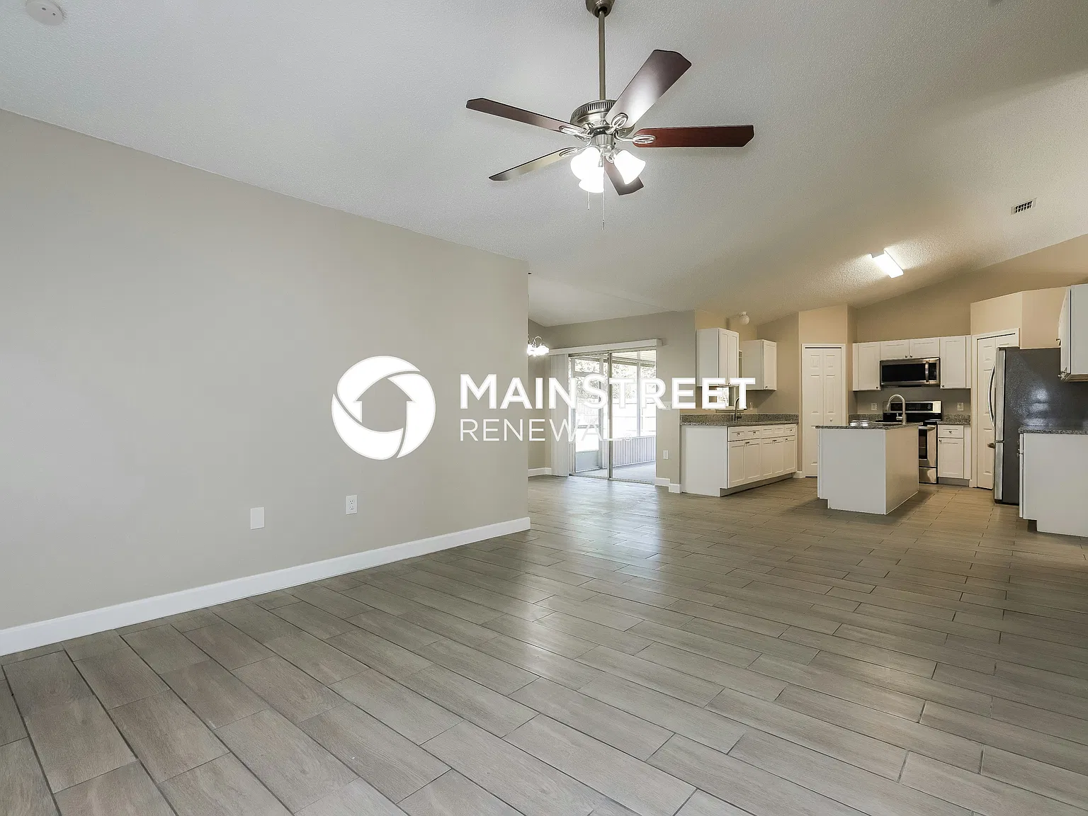 3850 Sleepy Hill Oaks Loop — Photo 3