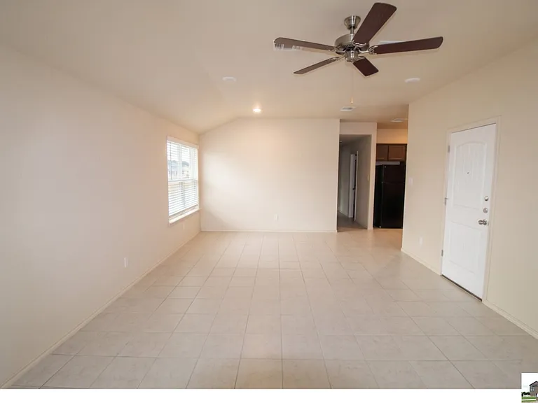 1705 Montell St #A — Photo 20