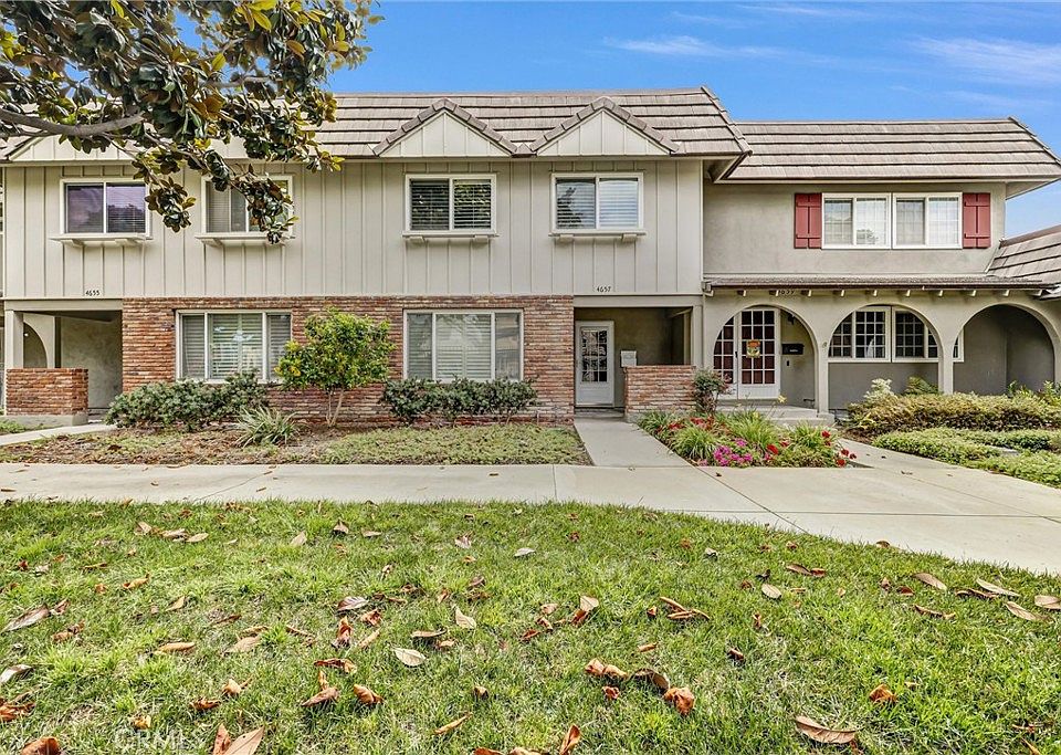 1st image of 4657 Larwin Ave