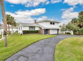 1916 S Peninsula Dr, Daytona Beach, FL 32118