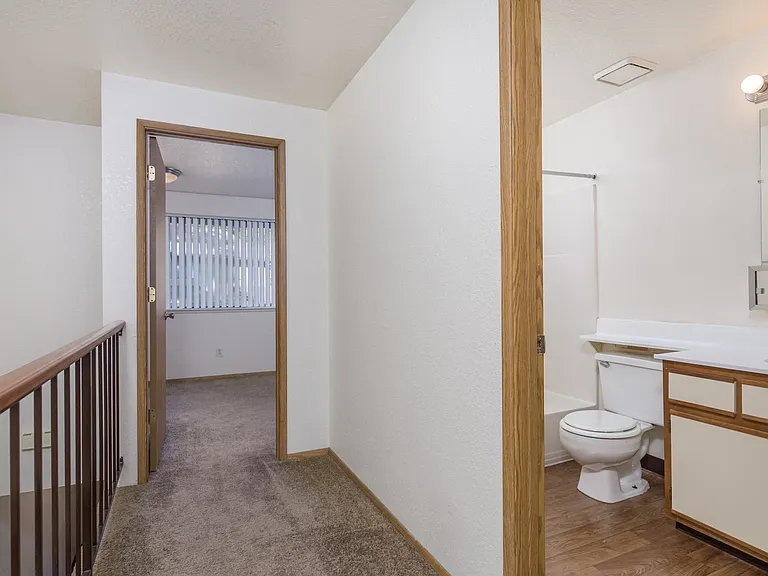 Forest Ridge Apartments — Photo 36