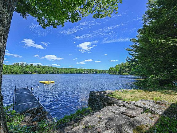 5th image of 154 Crescent Lake Road