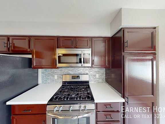 2nd image of 5455 Sylmar Ave APT 1105