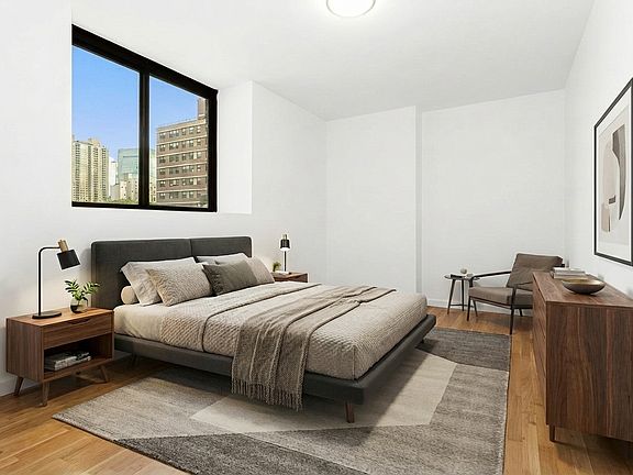 3rd image of 207 E 37th St APT 1H