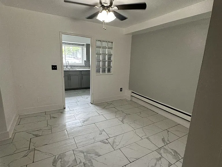 2333 Rustic Rd #4 — Photo 7