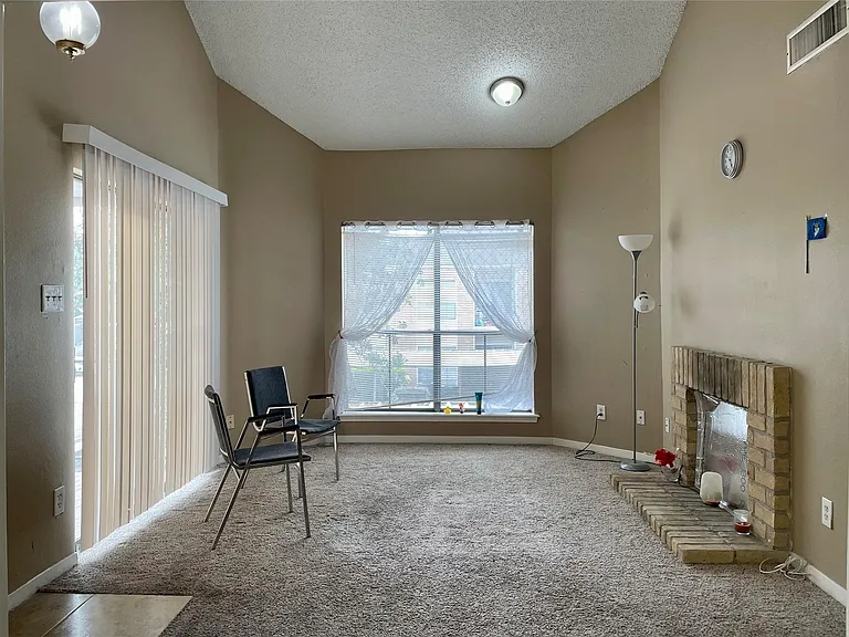 10130 Waterstone Dr — Photo 6