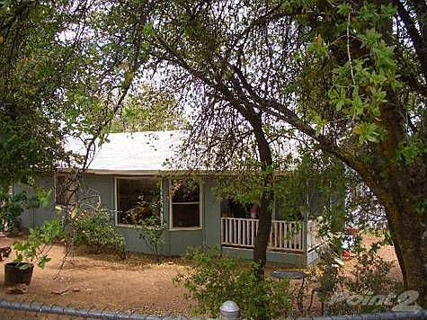207 W. Cherry 002