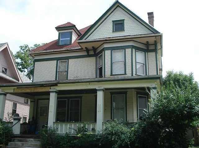 1st image of 60-62 Oxford Ave