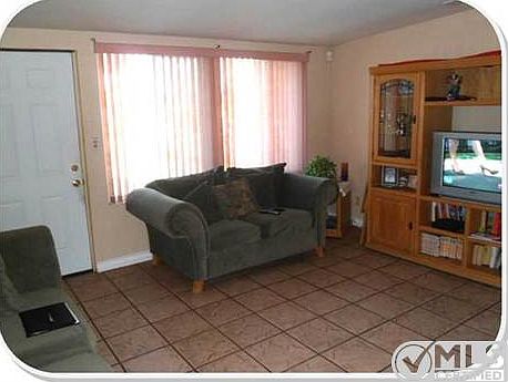 3rd image of 3709 Linda Vista Dr