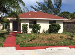 3400 Summer St, Lake Worth, FL 33461