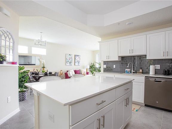 4th image of 4721 Clock Tower Dr #301