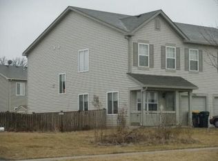 336 Gregory Ln, Plano, IL 60545