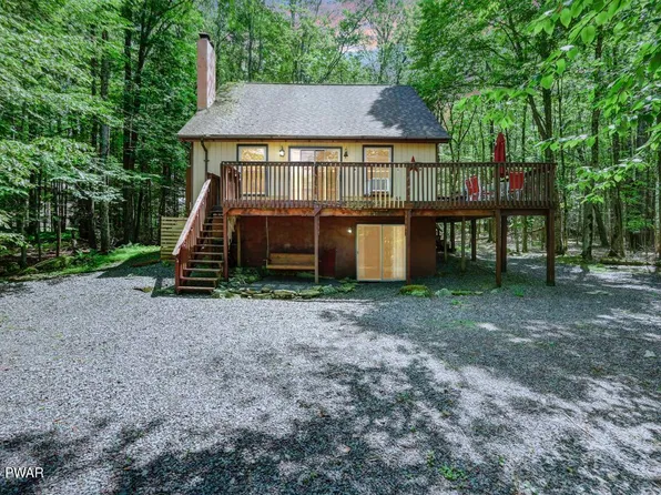 145 Lakeview Dr W, Lake Ariel, PA 18436