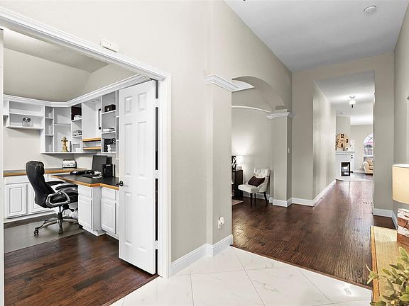 4th image of 10407 Loving Trail Dr