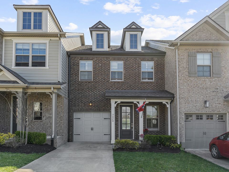 1st image of 3020 Sassafras Ln